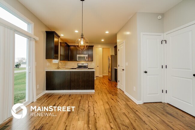 Foto del edificio - 181 Honey Locust Ln