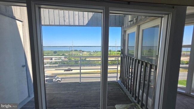 Foto del edificio - 5215 Le Parc Dr