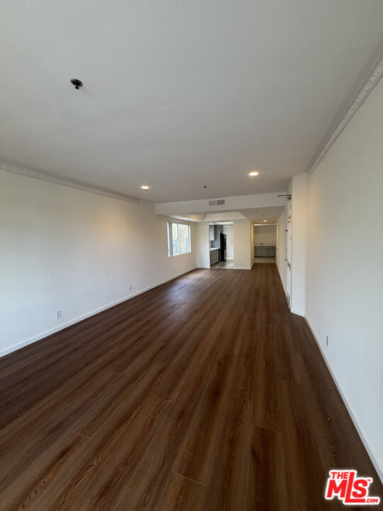 Building Photo - 1240 Amherst Ave