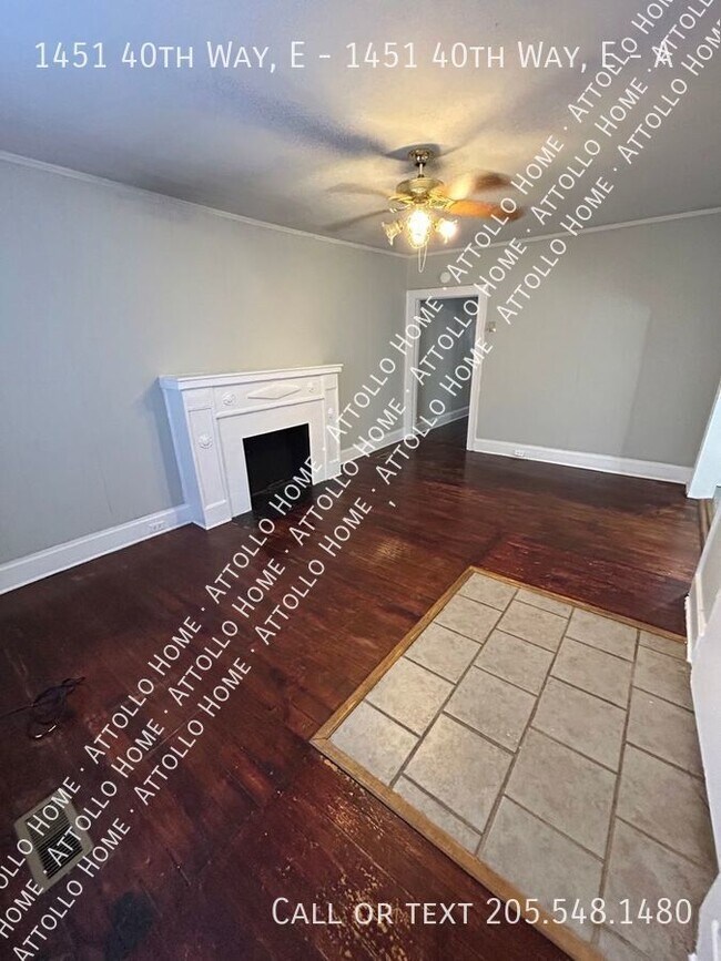 Building Photo - 2 bedroom/1 bath available!