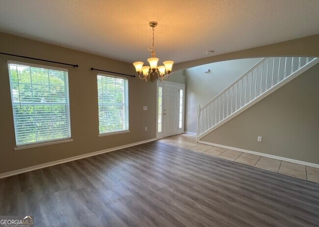 Foto del edificio - 405 Brooklet Cir