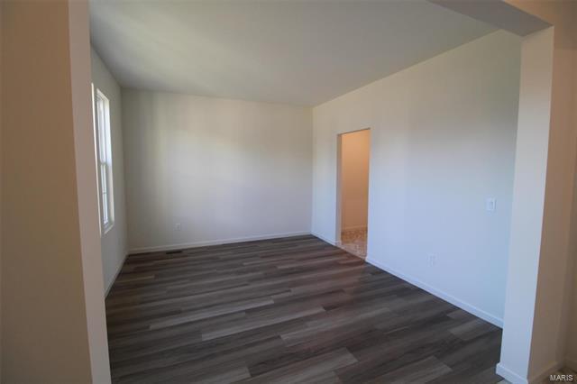 Building Photo - 615 Strathclyde Dr