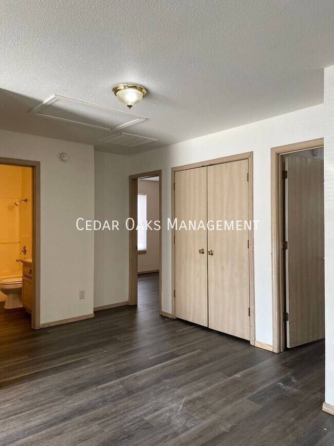 Foto del edificio - 100 Josie Pl