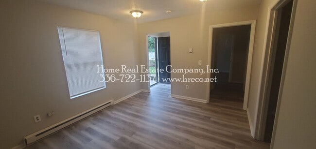 Foto del edificio - 1400 W Academy St