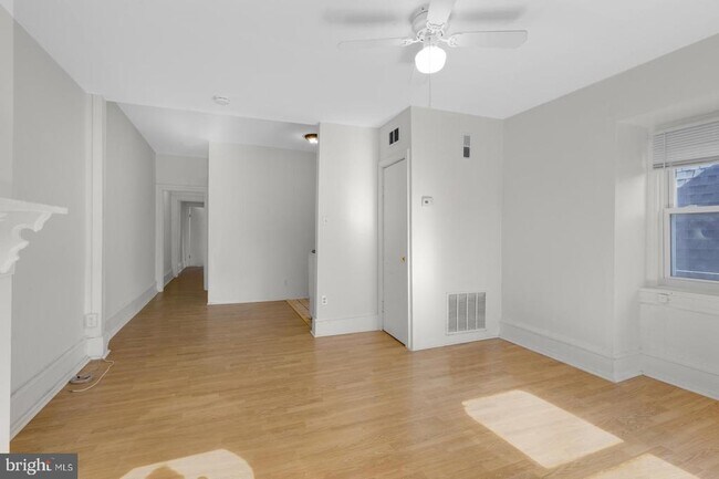 Building Photo - 131 W Susquehanna Ave