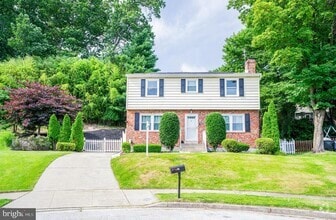 Building Photo - 10 Kilkea Ct