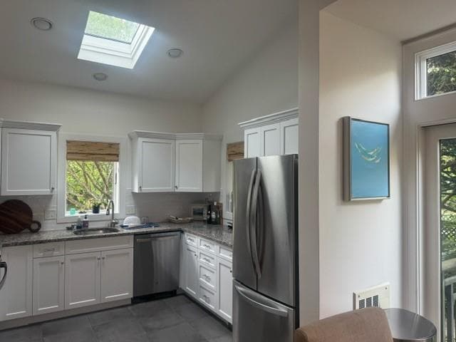 Building Photo - 158 Narragansett Avenue UNIT 1-C C