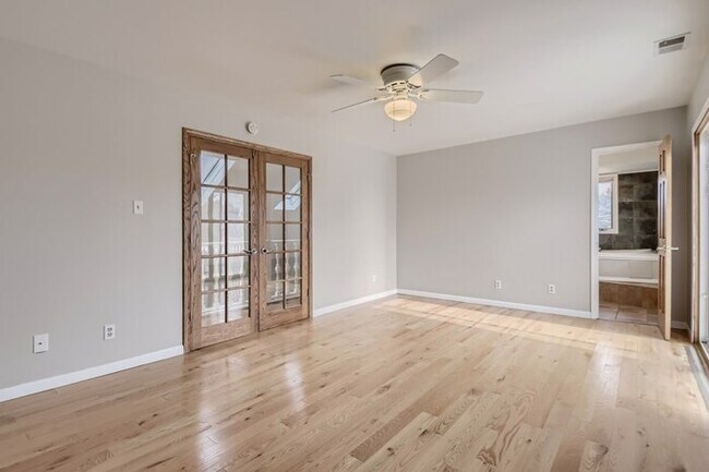 Building Photo - 24064 Lakeview Dr, Minooka, IL, 60447