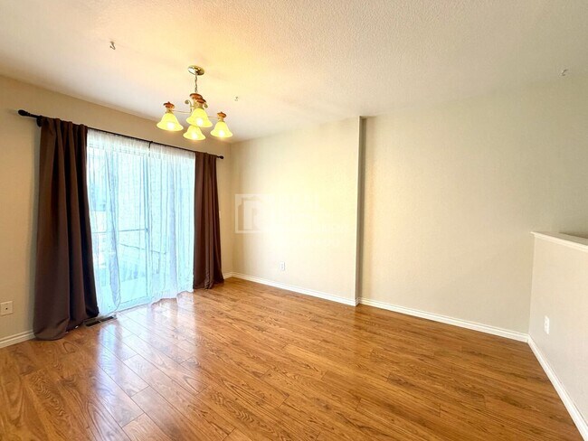 Foto del edificio - 83 Mountain Shadows Ln