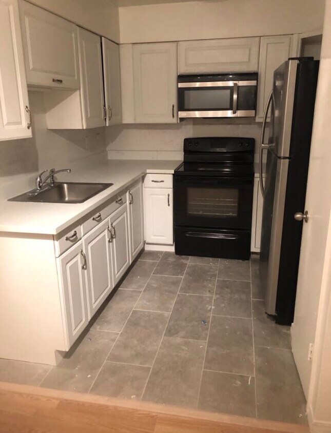 232 Marion Ct, River Ridge, LA 70123 Townhouse for Rent in River