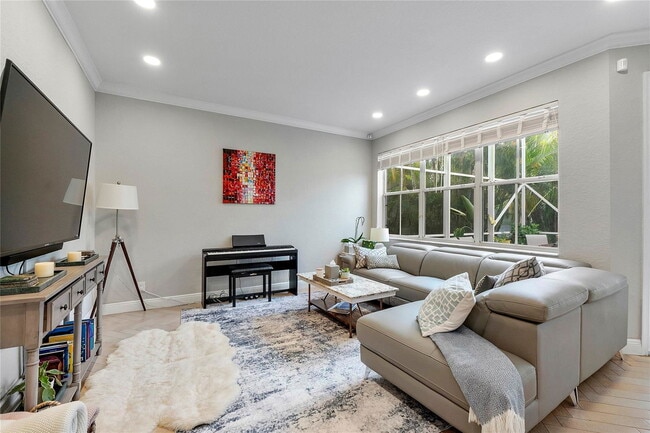 Photo - 604 Stanton Dr House