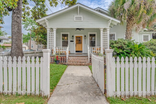 Foto del edificio - Bungalow Heaven in Baldwin Park!