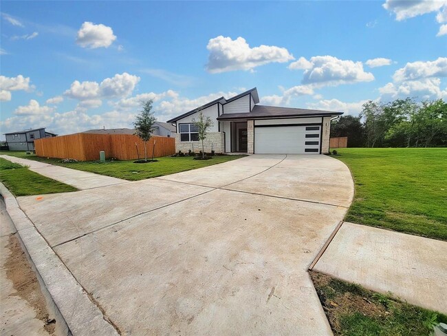 Foto del edificio - 7501 Wheatgrass Path