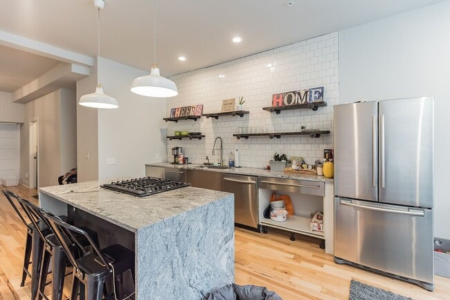 Building Photo - 1152 S 12th St