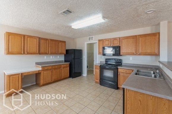 Building Photo - 3720 Oasis Springs Rd NE