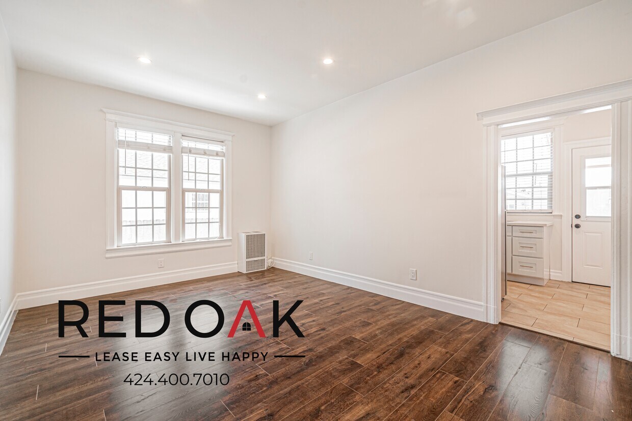 Foto principal - 3425 Walton Ave