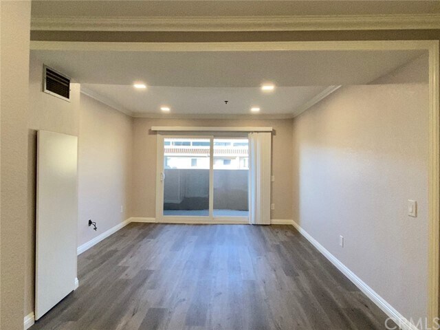 Foto del edificio - 24410 Crenshaw Blvd
