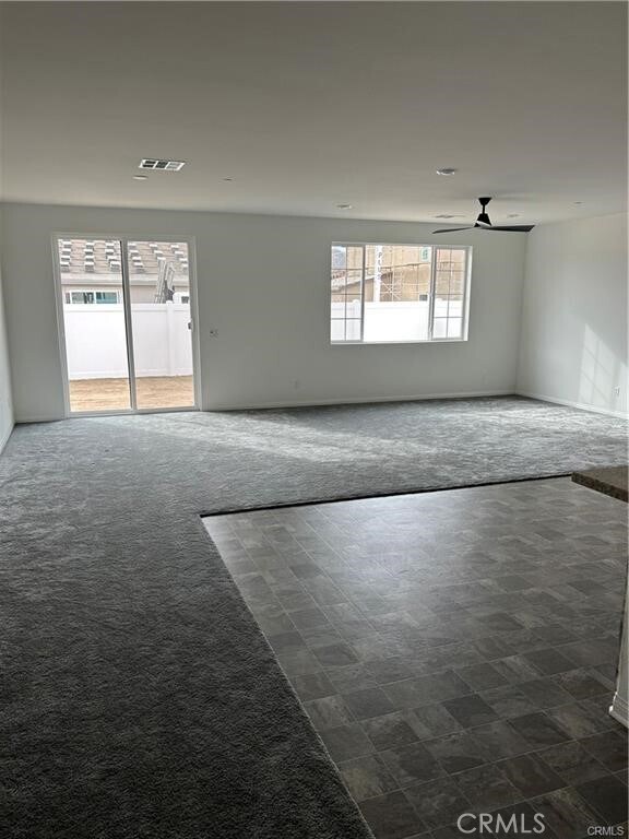 Foto del edificio - 5077 Hoss Cir