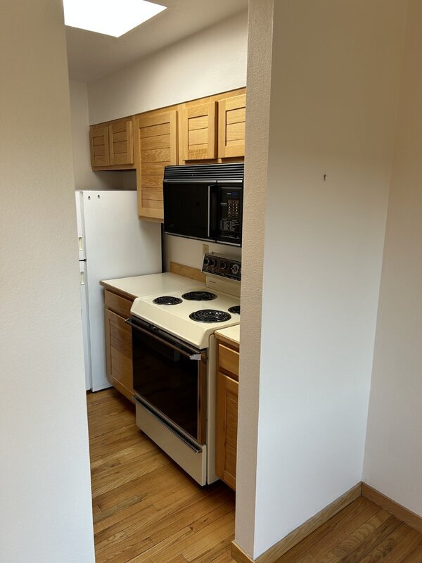 1529 Spruce St Unit 9, Boulder, CO 80302 Condo for Rent in Boulder