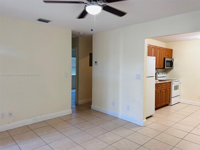Building Photo - 2099 NW 26th Ave