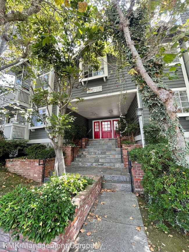 Foto del edificio - 2 br, 2.5 bath Apartment - 3616 Cardiff Av...