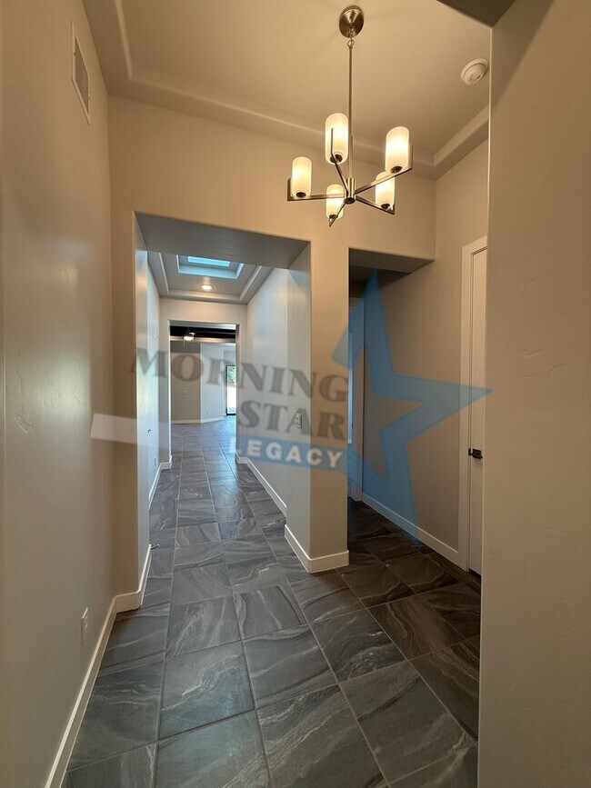 Building Photo - 6249 Recoleta Rd