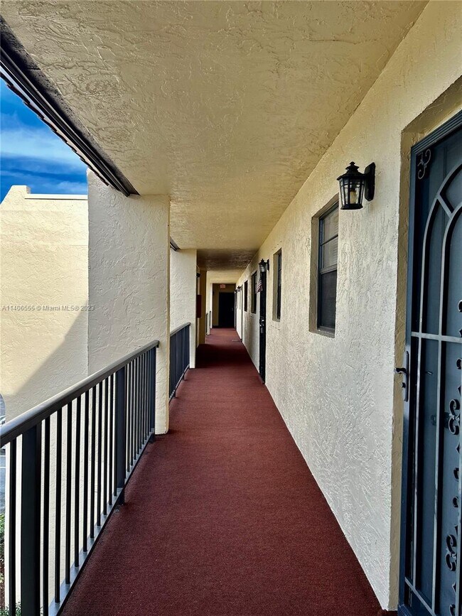 Building Photo - 2050 Oleander Blvd