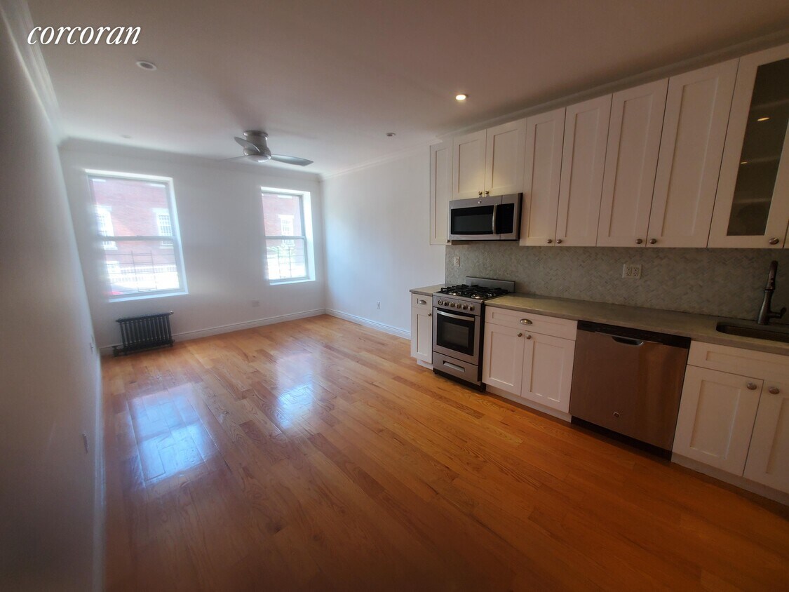 101 Ocean Pkwy Unit 1B, Brooklyn, NY 11218 Room for Rent in Brooklyn