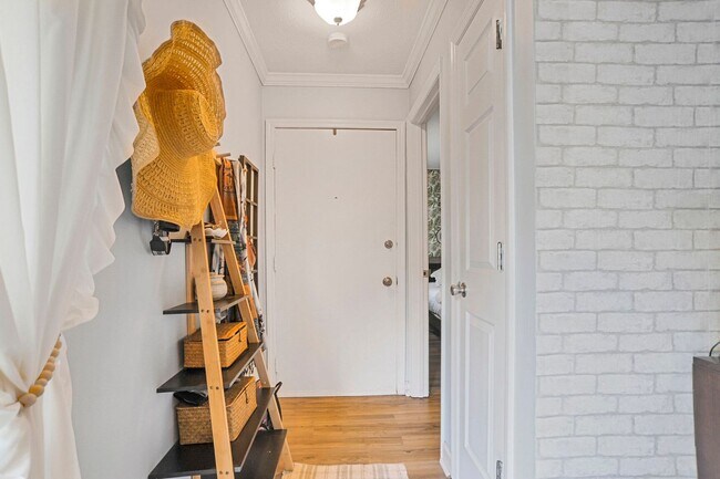 Foto del edificio - Beautiful First Floor Condo in Palmetto Commons