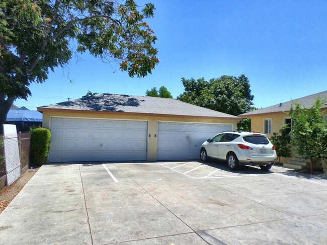 Foto del edificio - 6602 Fishburn Ave
