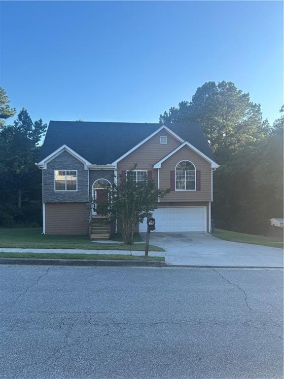 Building Photo - 3275 Spincaster Way