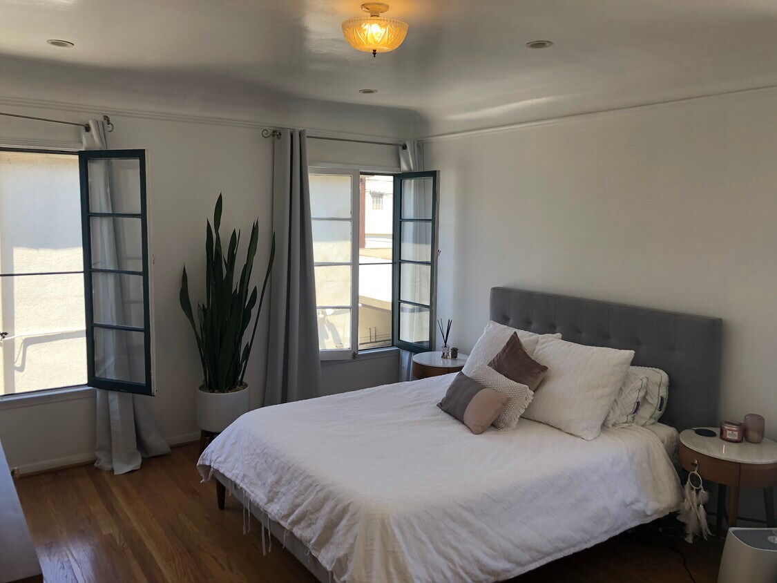 Habitación - 628 1/2 Hauser Blvd