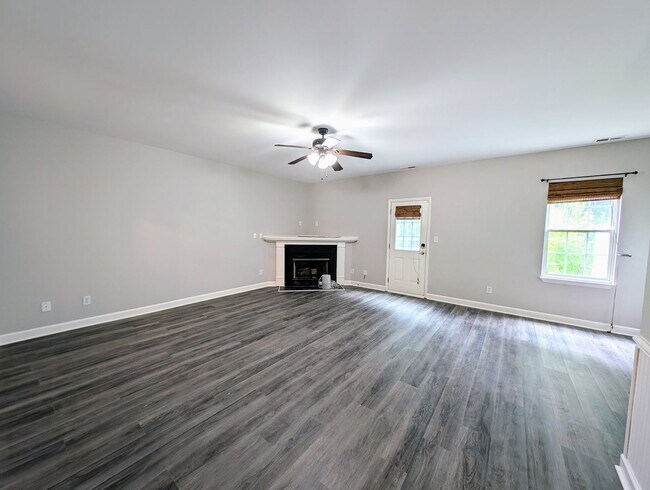 Building Photo - 5804 Neuse Wood Dr