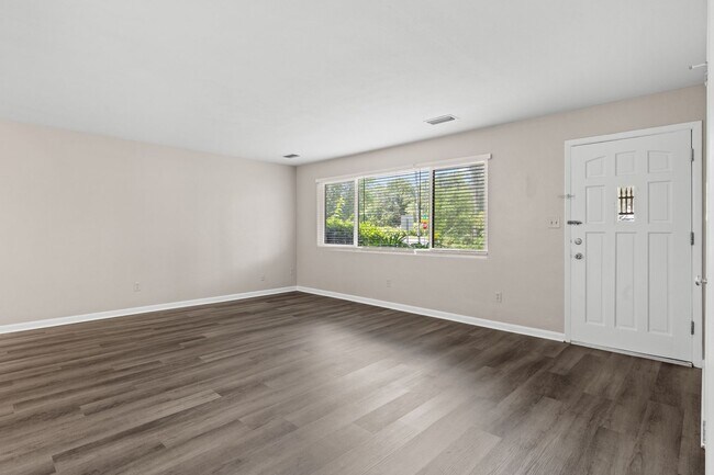 Foto del edificio - Recently Remodeled NW Gainesville Home