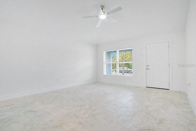Foto del edificio - 865 Dunbar St