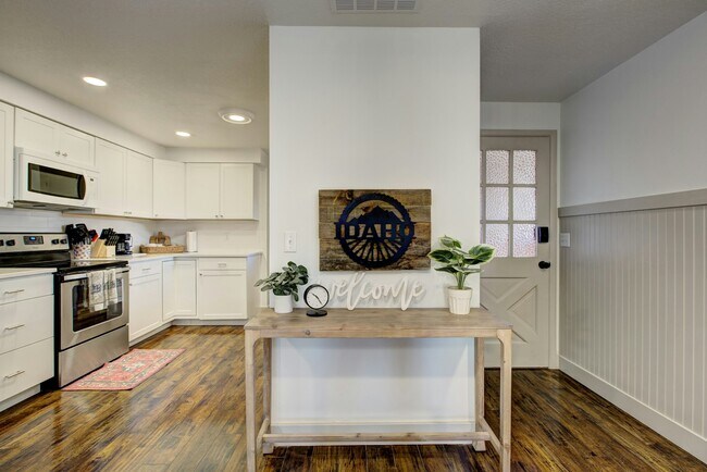 Foto del edificio - 8561 W Goddard Rd