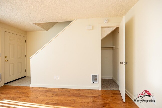 Foto del edificio - 5147 NE Killingsworth Street