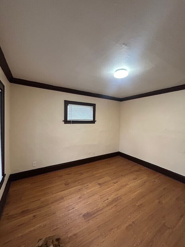 Building Photo - 1530 N 29th St