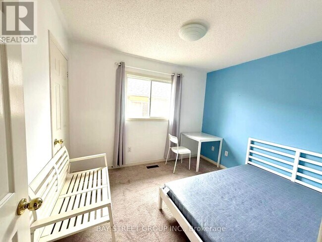 Building Photo - 3114 Wheatstone Ave