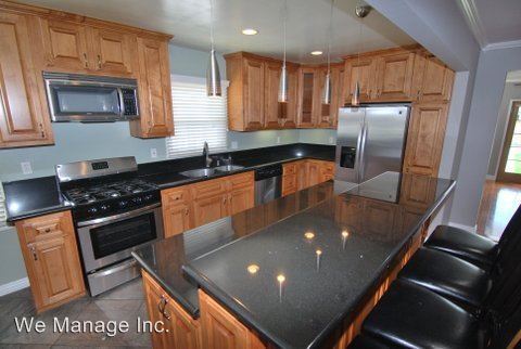 Building Photo - 3 br, 2.5 bath House - 5240 E 28th St