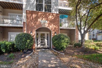 Building Photo - 1509 North Point Dr