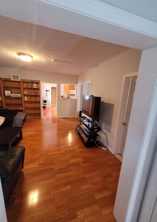 Foto del edificio - 232 Pleasant St