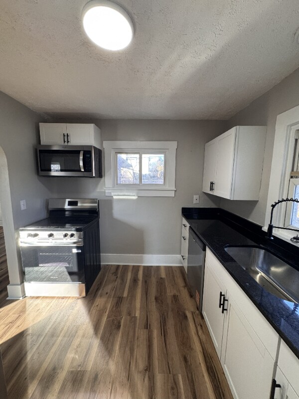 Foto principal - 208 W Brown Ave