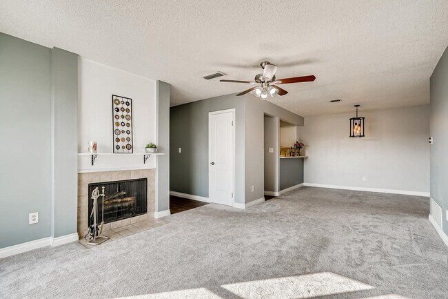 living room - 2260 E Geddes Ave