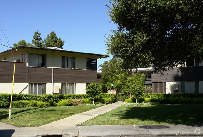 Building Photo - Noel Court Apartments