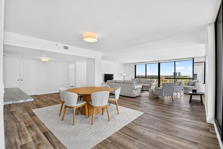 Photo - 4000 N Ocean Drive Unit 703