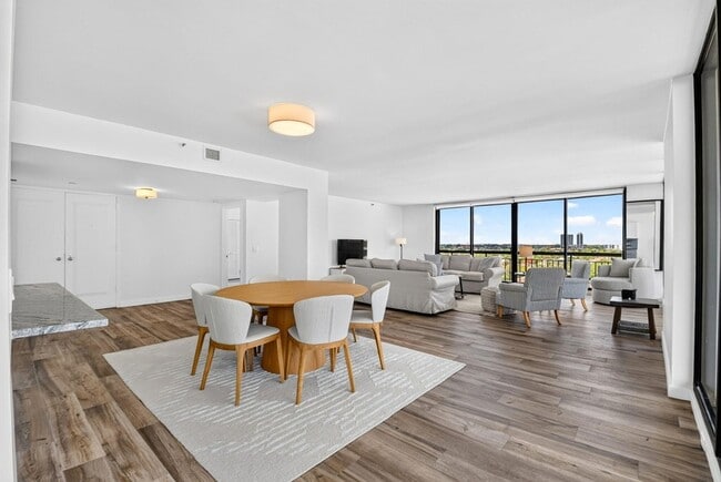 Photo - 4000 N Ocean Dr Apartment