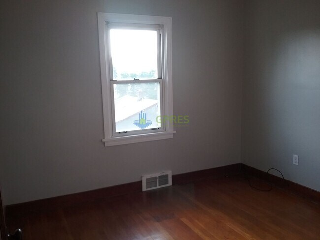 Foto del edificio - House for rent in the heart of Oakmont