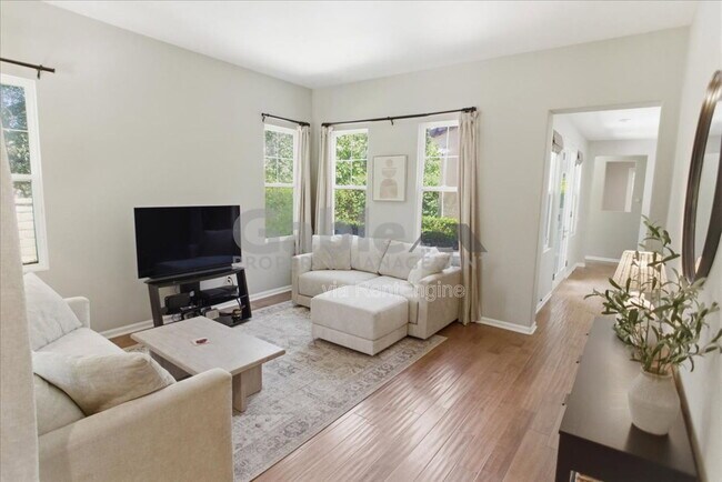 Foto del edificio - 26882 Greenleaf Ct
