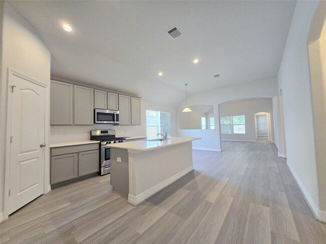 Foto del edificio - 3327 Avary River Ln